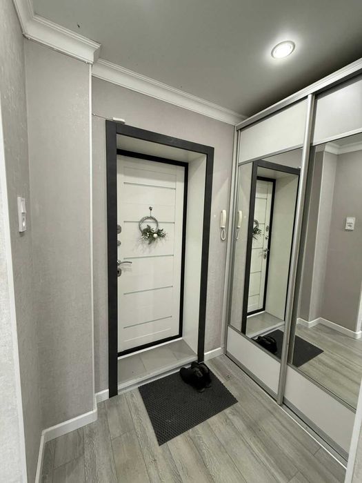 1-комнатная квартира, Пирамида