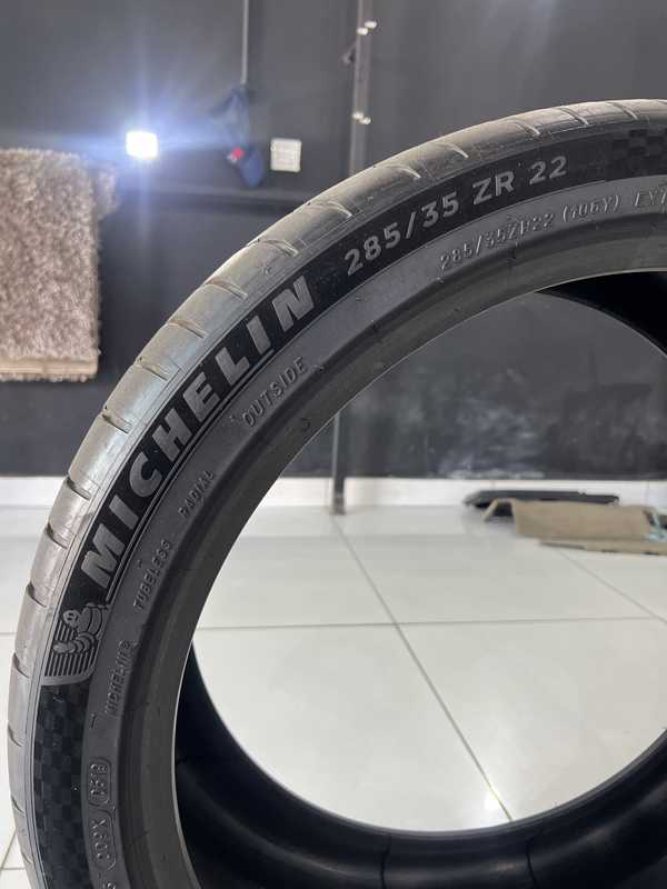 Michelin 285 40 r22