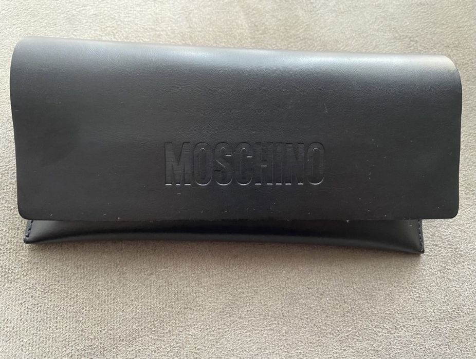 Moschino слънчеви очила