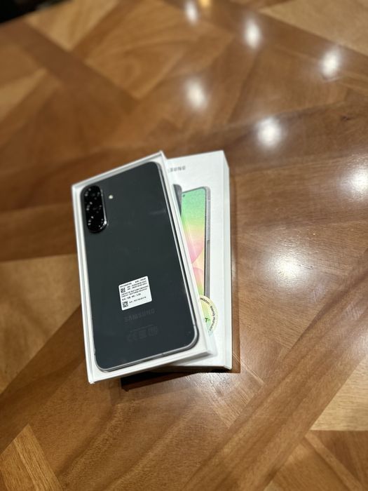 Samsung a56 8/256 idial