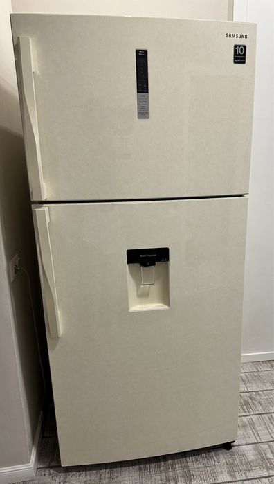 Холодильник samsung