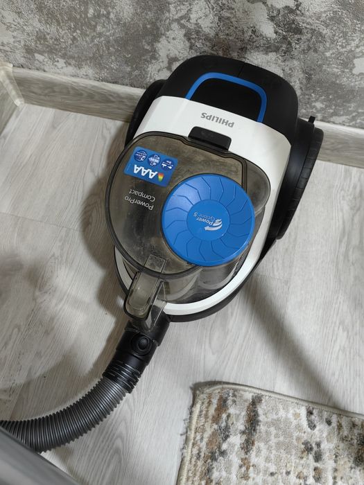 Продам пылесос Philips