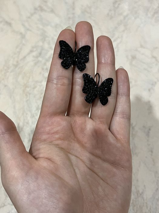 Серьги бабочки черные
