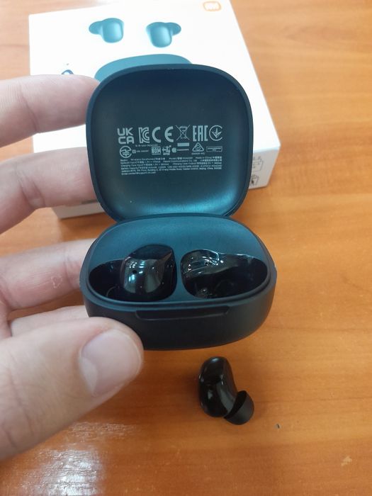 Redmi Buds 6 Play simsiz quloqchini. Ishlatilmagan. Kafolat bor