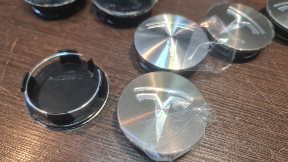 Капачки за джанти на Тесла Tesla