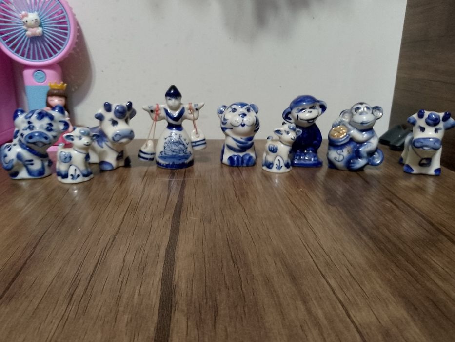 Статуэтки Гжель.