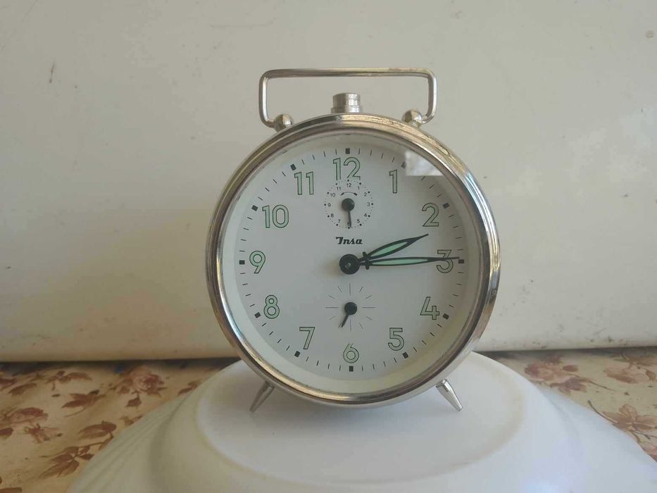 Ceas desteptator de masa mecanic f rar JNSA 95 lei