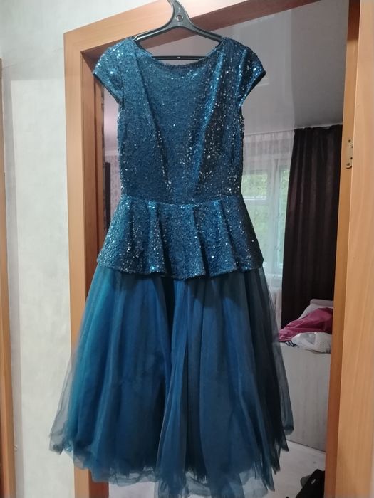 Продаю платье  вечернее