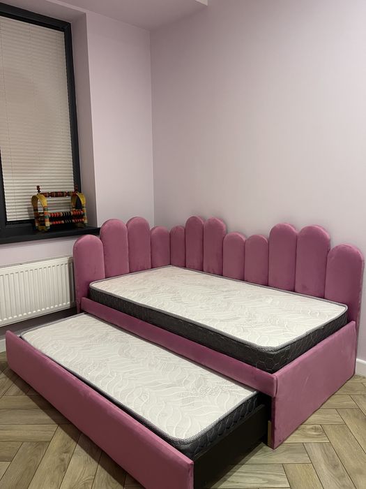 Детская мягкая кровать «Печеньки» с дополнительным спальным местом