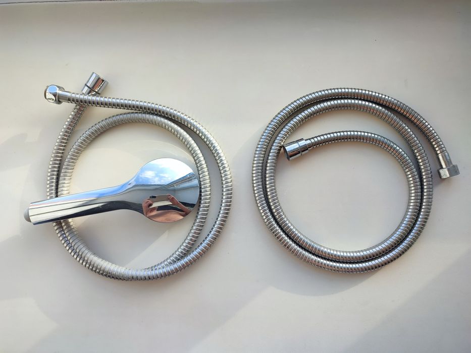 Шланги душевые с лейкой