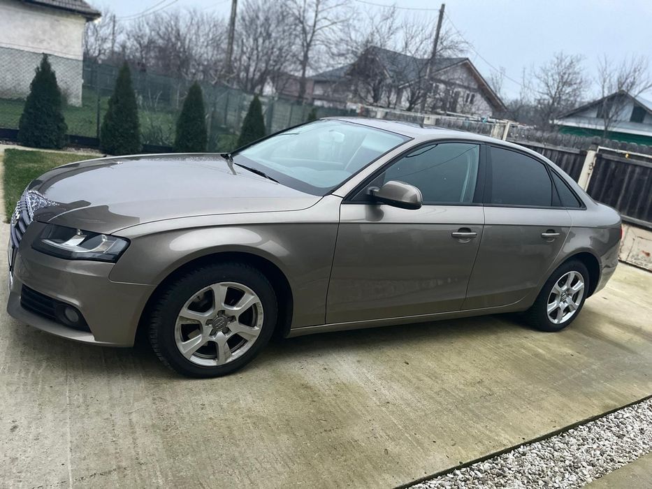 Vând Audi a 4 b8 2010