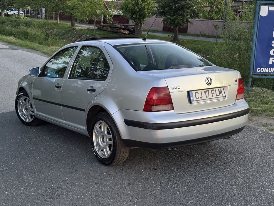 Vând Vw Bora EDITION 2002 1.6i