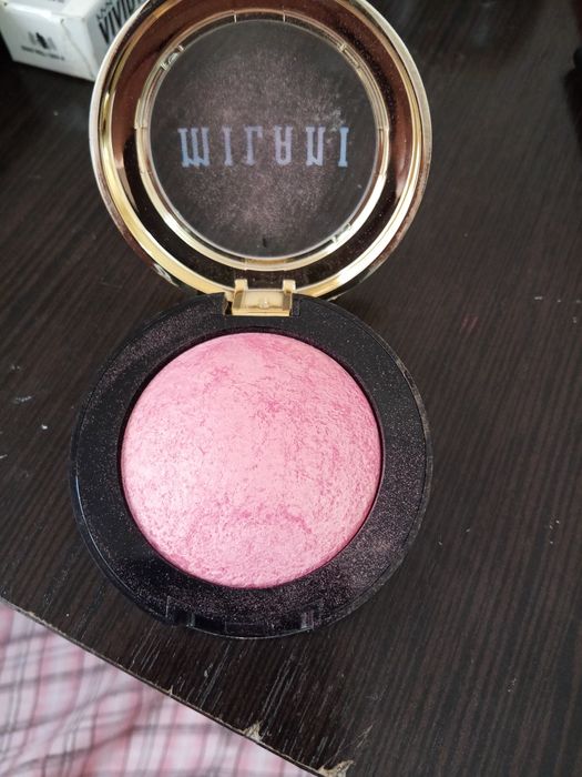 Продам косметику для визажиста