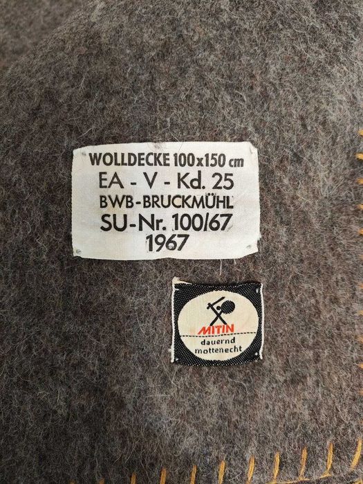 Пледы (200х130) и (100х150) натуральная шерсть (Германия)