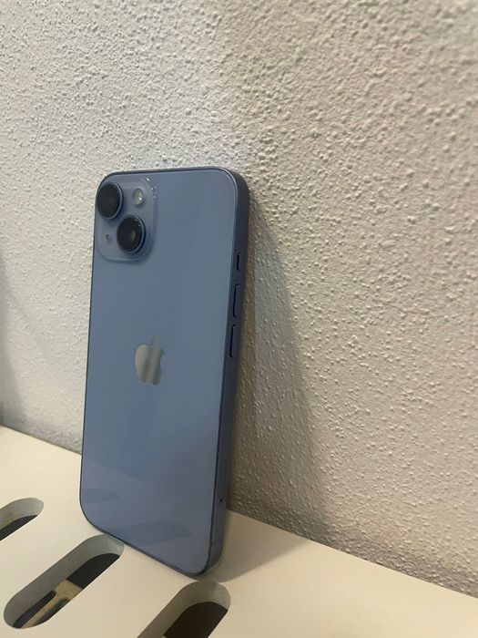 vand iphone 14 excelent