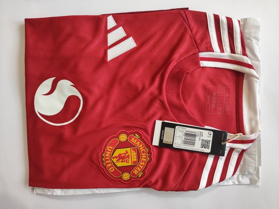 Оригинална тениска Manchester United 24/25 – Adidas - размер S