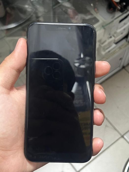 Айфон Xs 64 гб 75 емкость