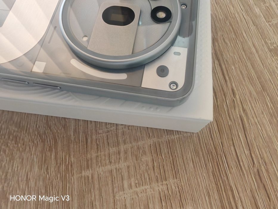 Nothing Phone (3a) Pro 5G, 256GB, 12GB RAM, Grey – garanție până la 21.12.2027