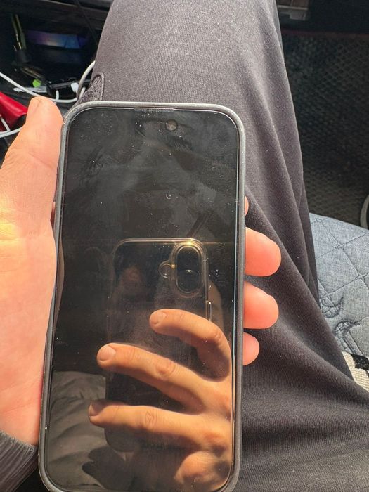 Продам айфон 14 про