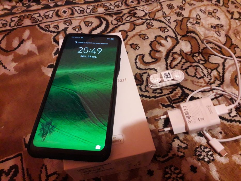 Huawei P Smart 2021 husa si folie de sticla