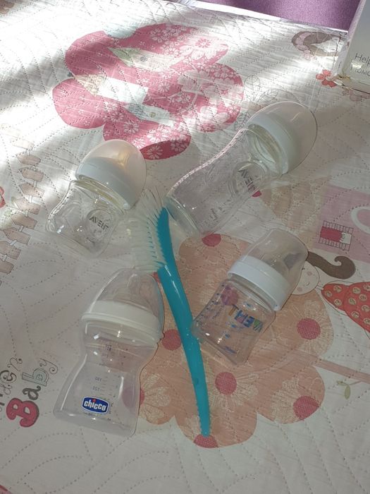 Бутылочки для кормления avent  chicco
