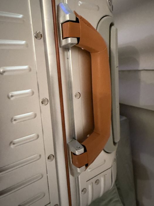 Vand troller de cabina Rimowa