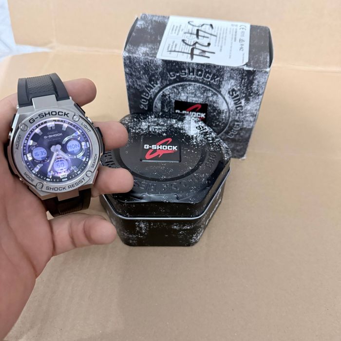 Casio g-shock gst-s110