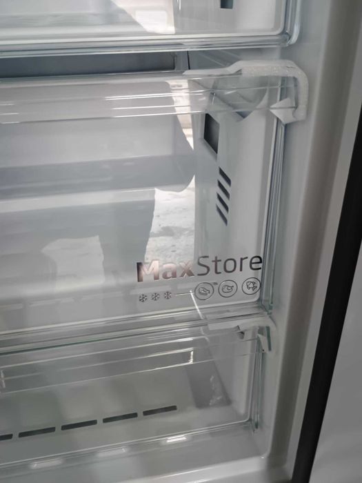 Хладилник с фризер BEKO-БЕКО 186.5 см АеroFlow No Frost®