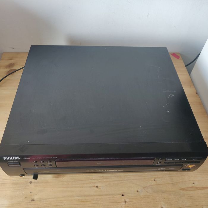 Componente/piese/Philips CDC 775-defect-