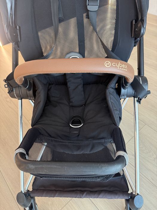 Cărucior Cybex Coya – Black | Ultra-compact | Stare foarte bună