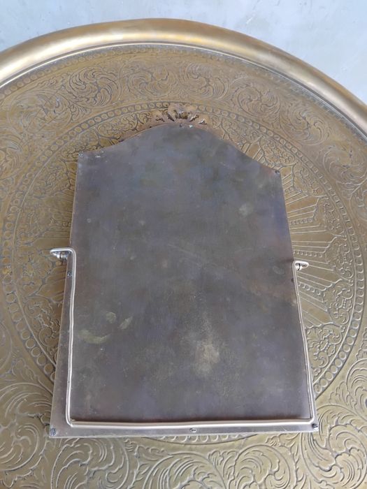Superbă oglindă veche cu rama din bronz.