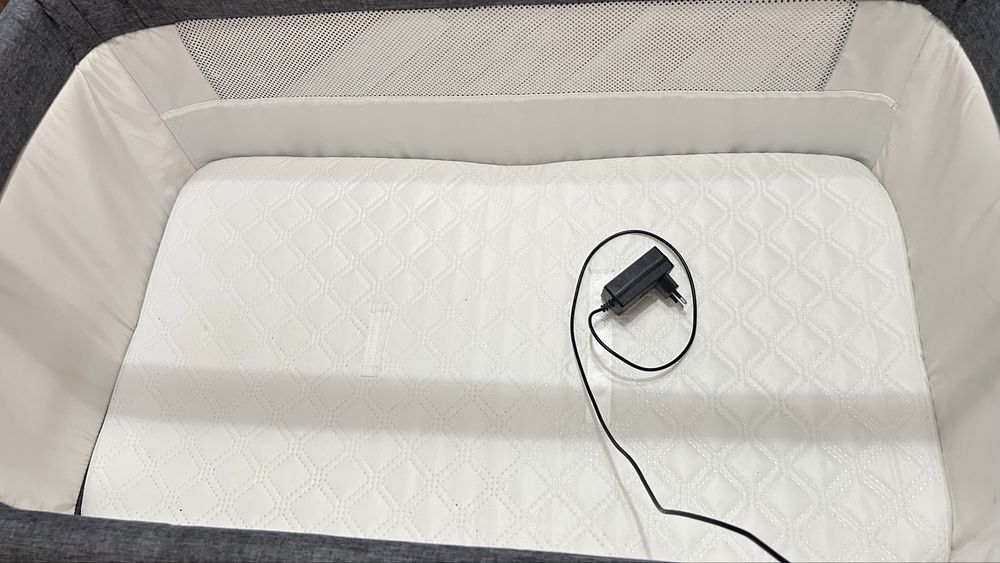 Продам  манеж люльку