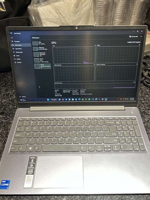Lenovo (83EM) IDEAPAD Slim 3i