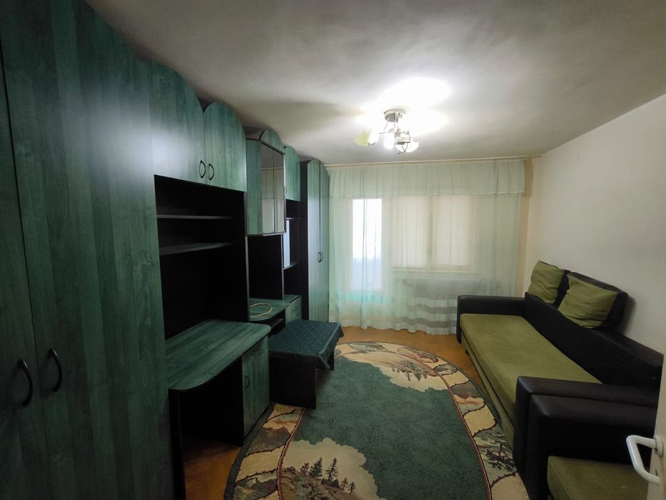 Proprietar ofer spre inchiriere apartament doua camere etaj 1