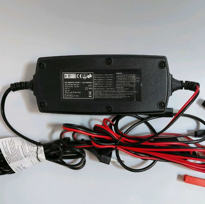 Зарядно за акумулатор DYNAMIC SMARTEC-4A/WP-1 6V/12V 4A