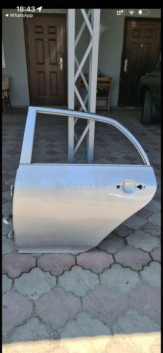 Дверь на тойота королла