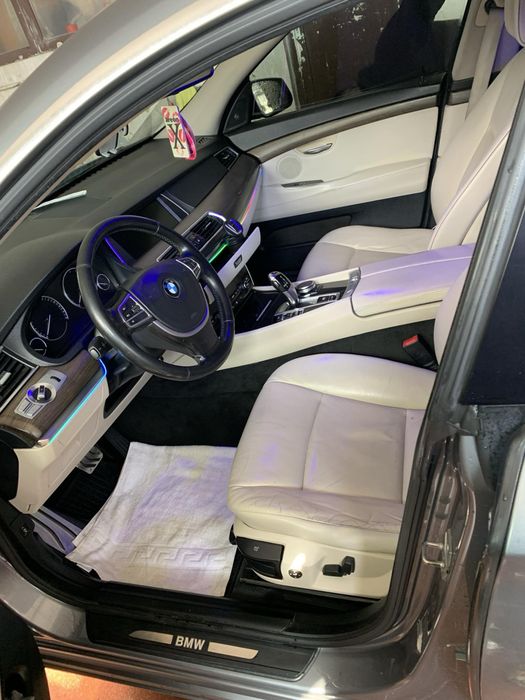BMW 5 Series 2012 — imagine 5