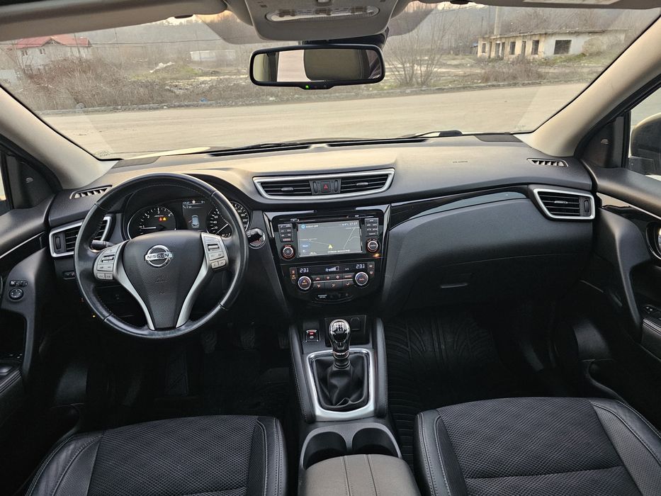 Nissan Qashqai - Tekna - 2015
