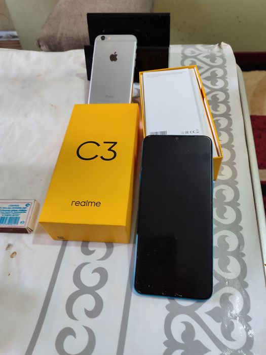 Продам смартфон c3