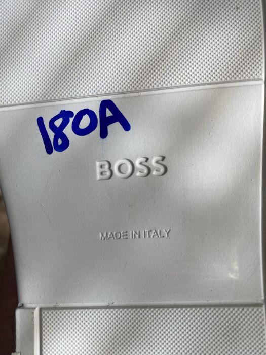 Boss Gary Tenn Leather