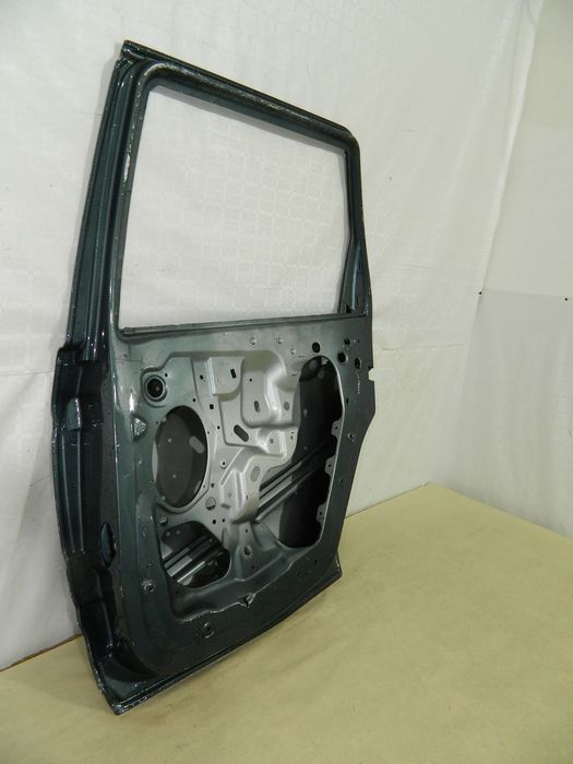 Usa dreapta spate spate Ford Focus, Kombi , 1998, 1999, 2000, 2001, 2002, 2003, 2004.