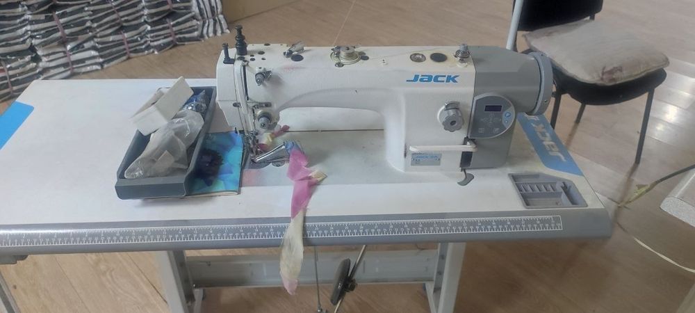 Шагающий Jack янги куп ишламаган
Янгидай куп ишламаган
Шагаюший 370$
Т