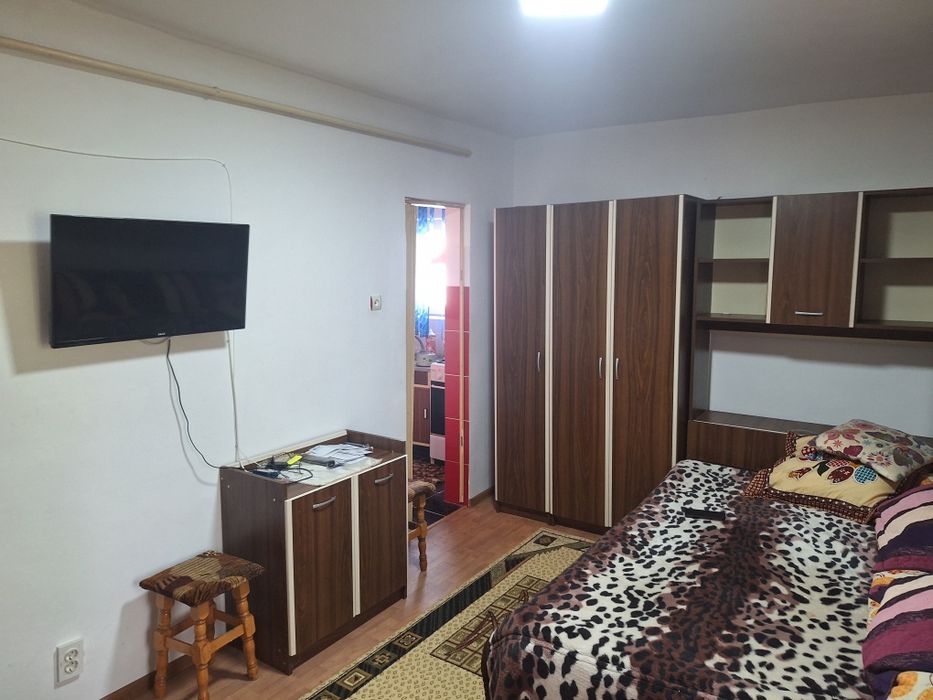 Garsoniera comfort 1 de vanzare zona tineretului