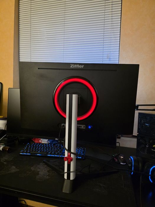 Монитор Ziffler 27 180hz 2k. В идеальном состоянии.  Доставка. Обмен.