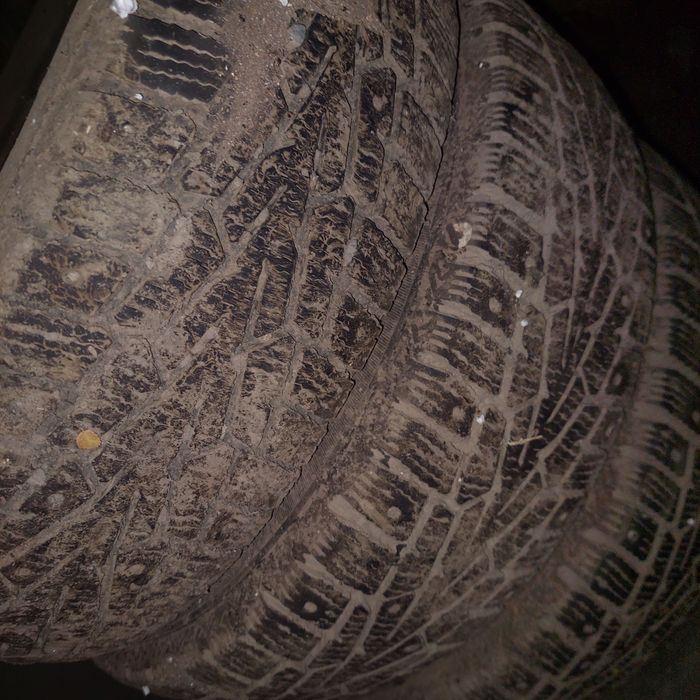 Шины зимние с шипами