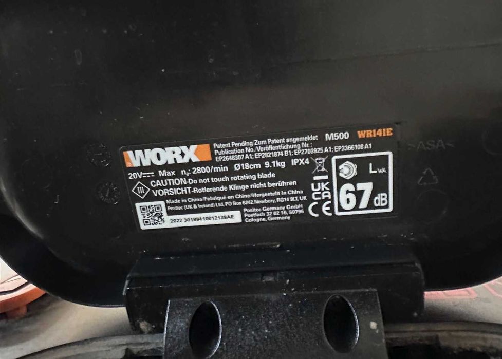 Robot de tuns iarba WORX WR141E Landroid M500