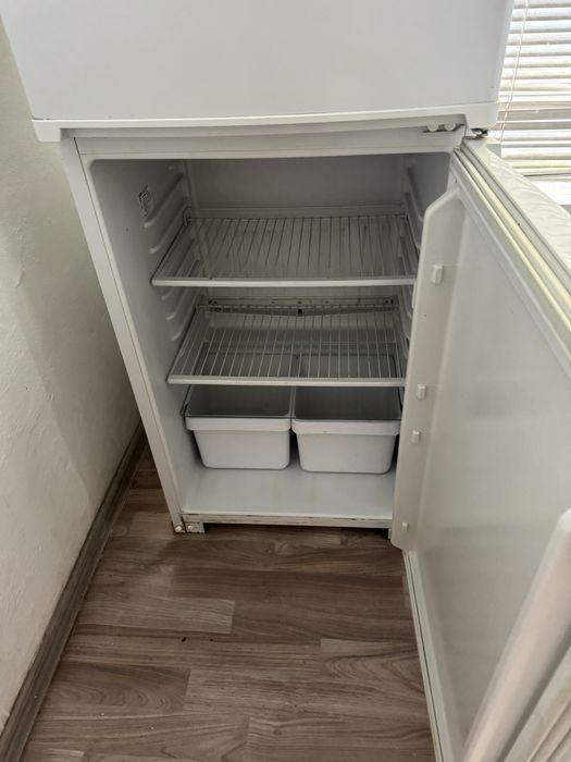 Продам холодильник в отличном состоянии