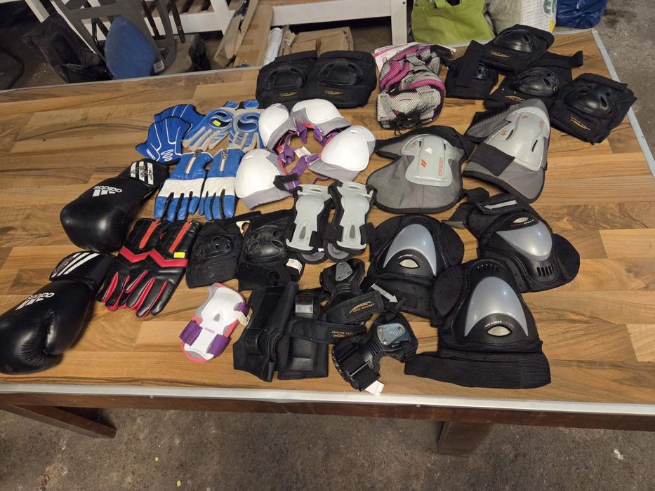 Голям ЛОТ спортни протектори и ръкавици