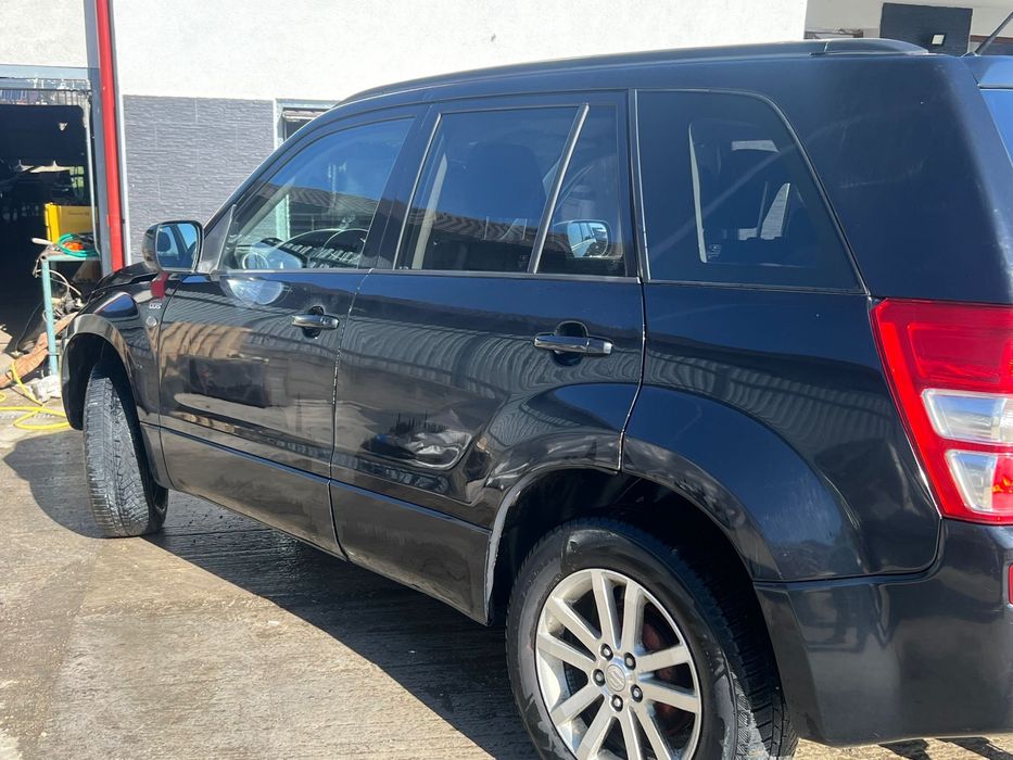 Vând Grand Vitara 2007