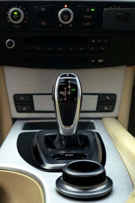 Bmw 530 фейс 235к.с SAT скоростна кутия